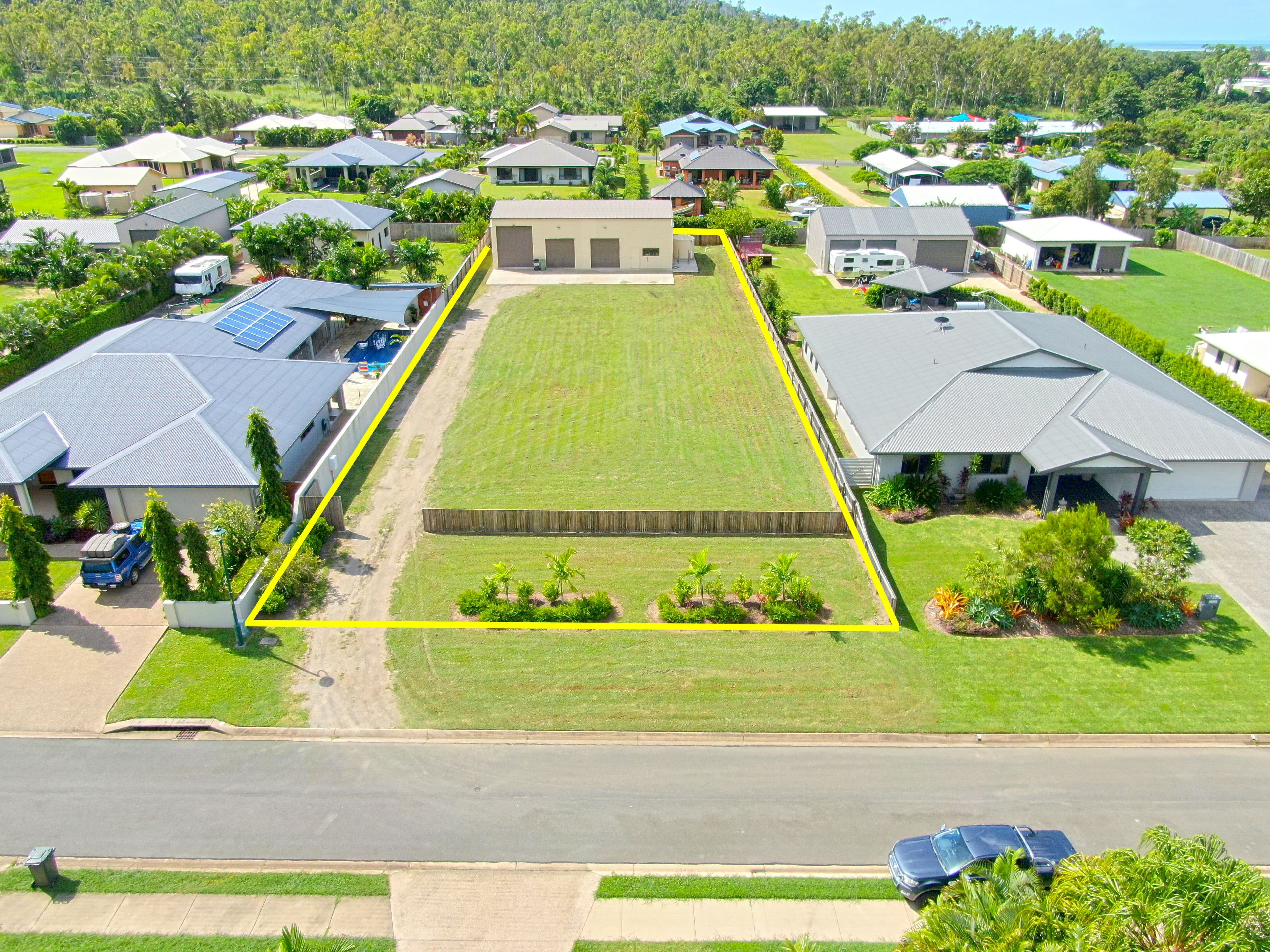 13 Henderson Street, Cannonvale QLD 4802, Cannonvale - Image 1