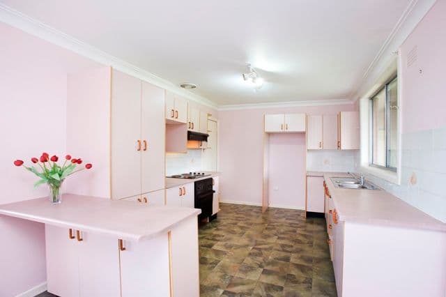 17  Lyle Street, GIRRAWEEN NSW 2145, Girraween - Thumbnail 3
