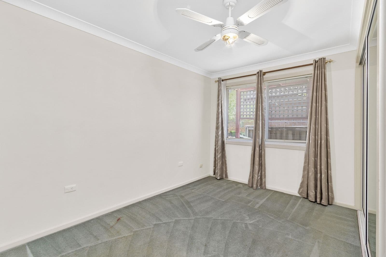 70 John Tebbutt Place, Richmond - Thumbnail 5