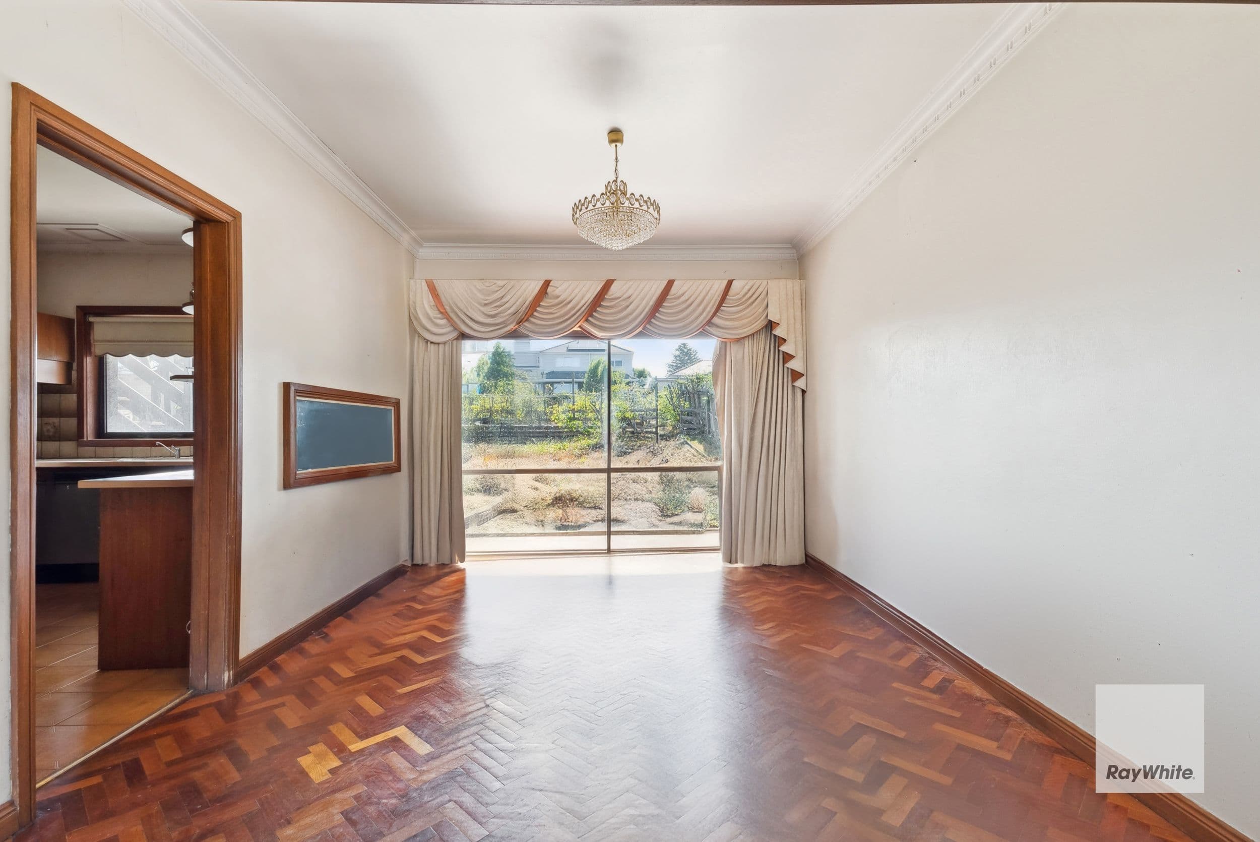 17 Glenside Street, Avondale Heights VIC 3034, Avondale Heights - Thumbnail 3