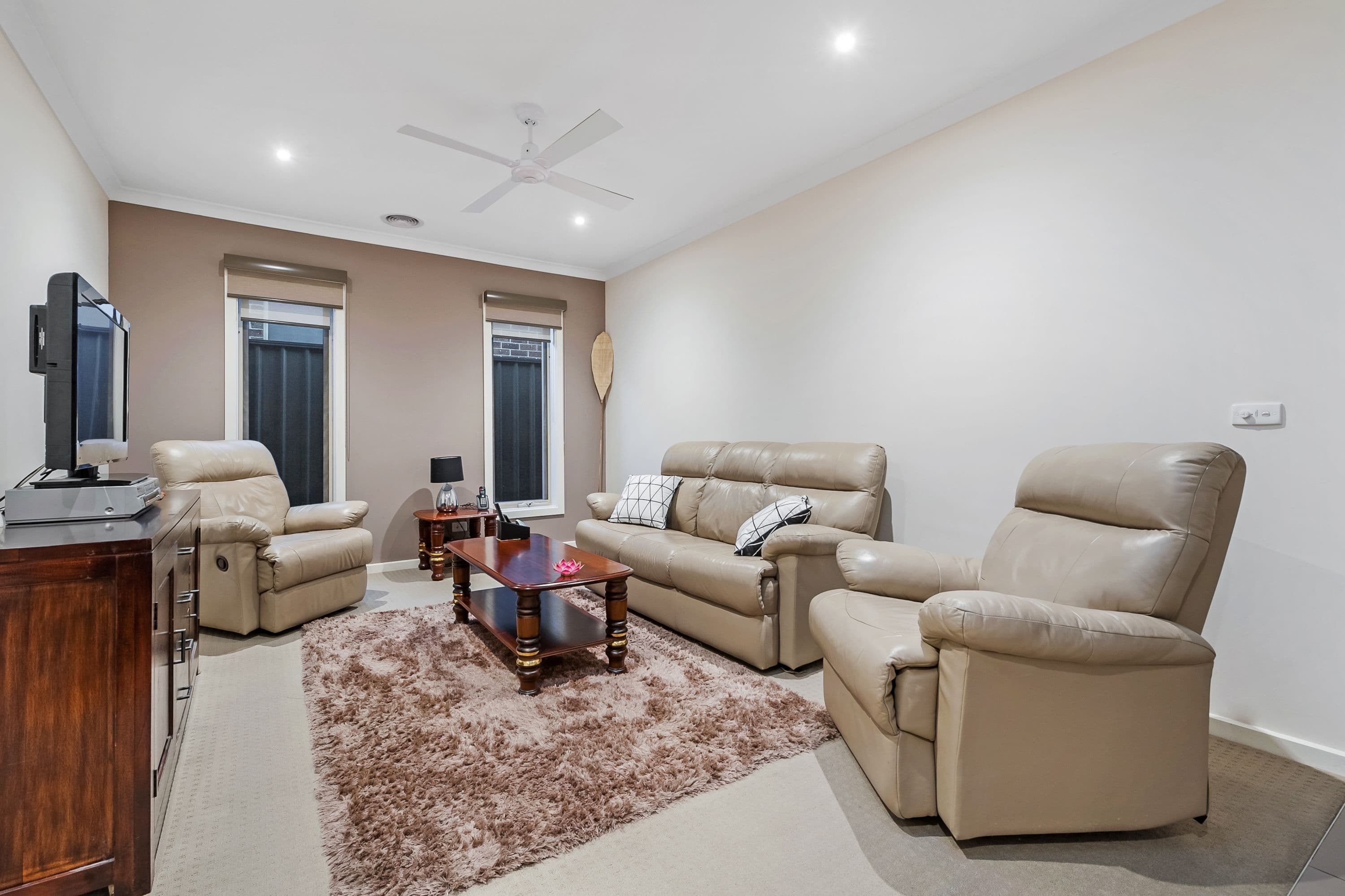 70 Huntington Drive, Craigieburn VIC 3064, Craigieburn - Thumbnail 5