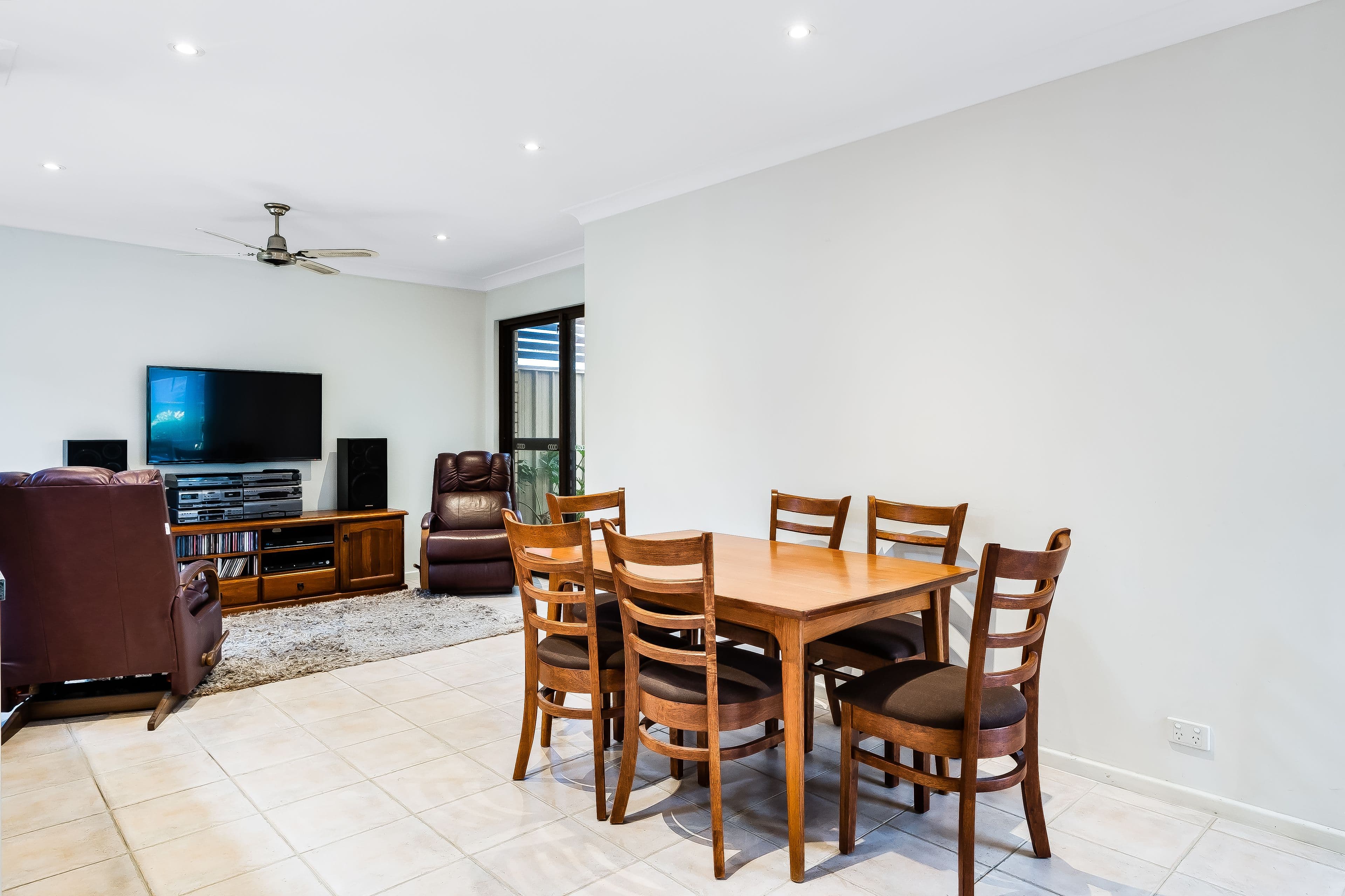 62 Helmsdale Avenue, Glengowrie SA 5044, Glengowrie - Thumbnail 2