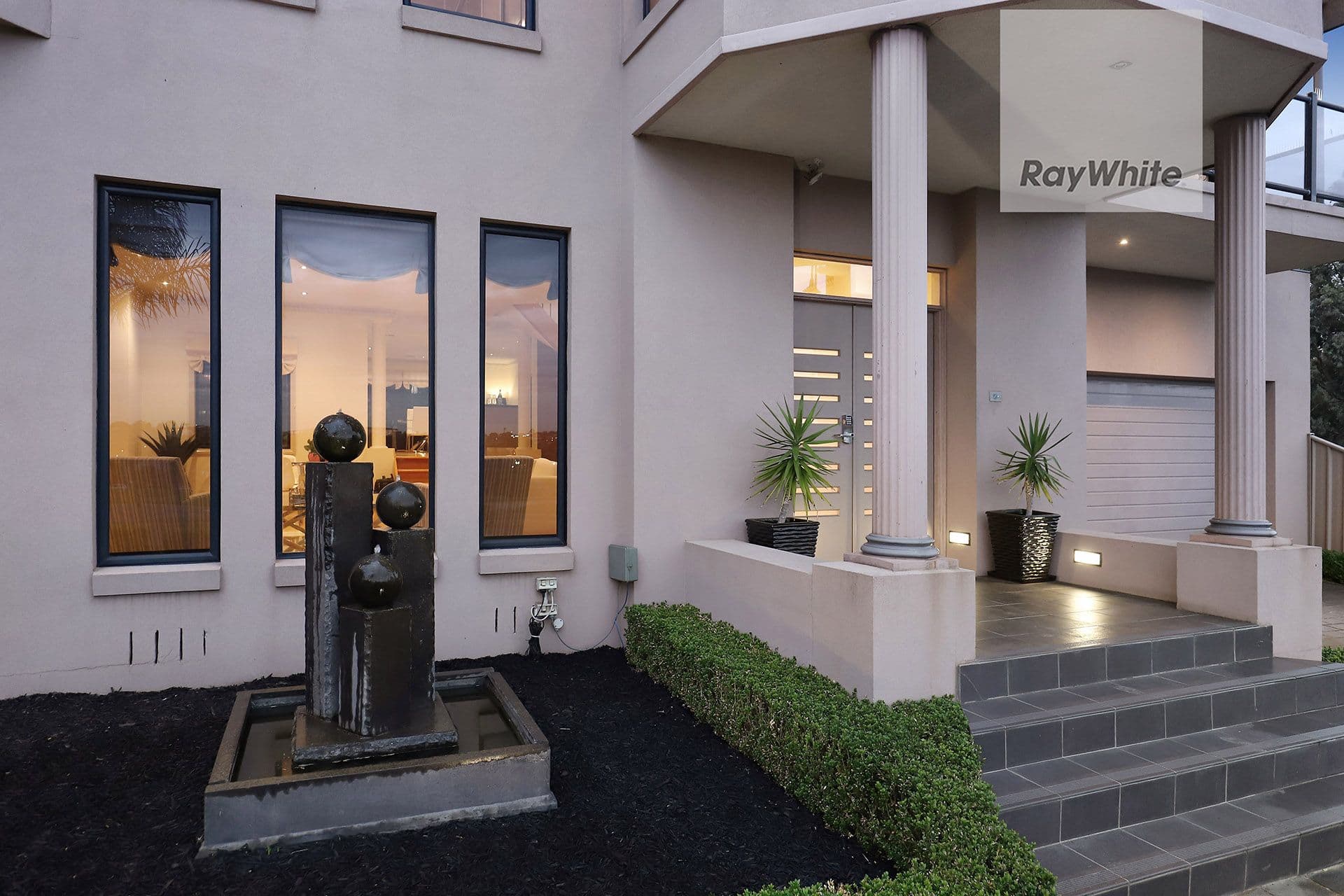 28 Haddon Hall Drive, Attwood VIC 3049, Attwood - Thumbnail 2