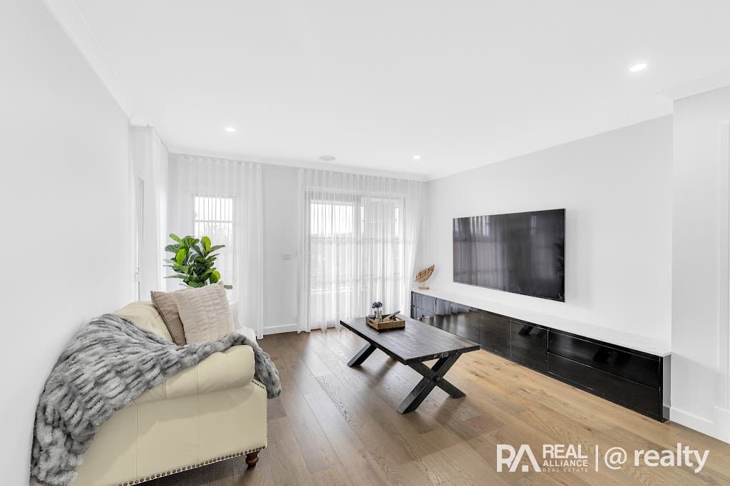 22 Royal Crescent, Beaconsfield, VIC, 3807, Beaconsfield - Thumbnail 6