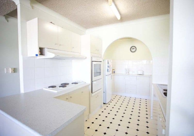 17 Wyberba Street, TUGUN QLD 4224, Tugun - Thumbnail 4