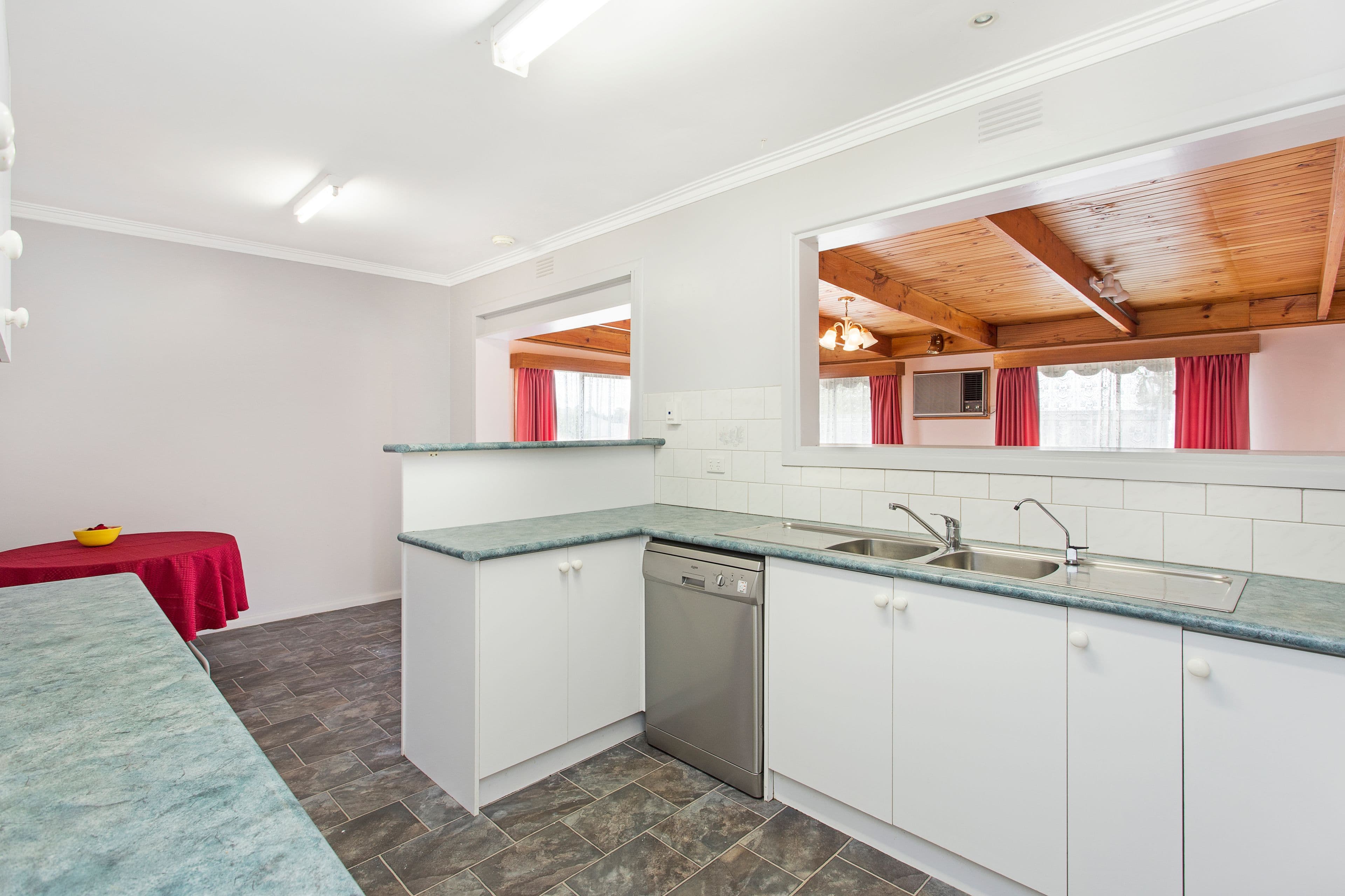 33 Cochrane Court, Invermay Park VIC 3350, Invermay Park - Thumbnail 3