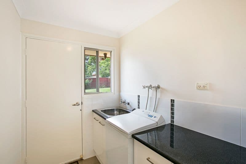 27 Lindberg Street, Wilsonton QLD 4350, Wilsonton - Thumbnail 8