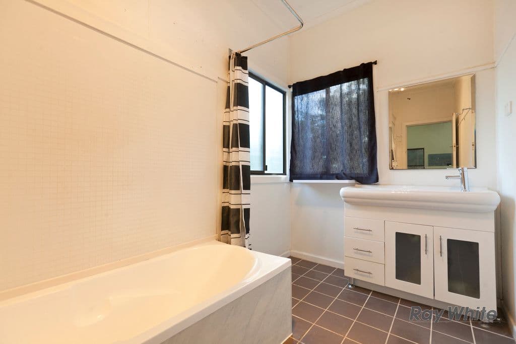 1420 Old Cleveland Road, BELMONT QLD 4153, Belmont - Thumbnail 5