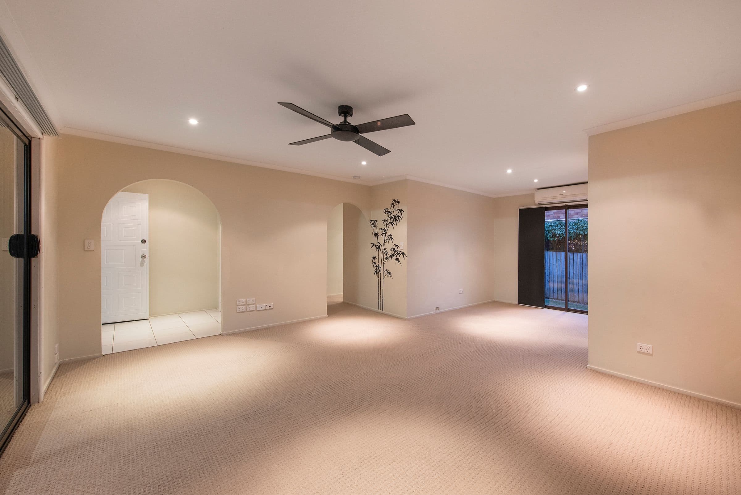 7 Sunset Street, Rochedale South QLD 4123, Rochedale South - Thumbnail 2