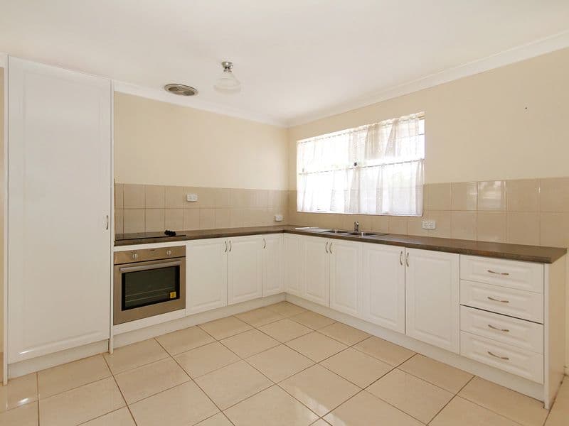 140 Chittering Road, BULLSBROOK WA 6084, Bullsbrook - Thumbnail 5