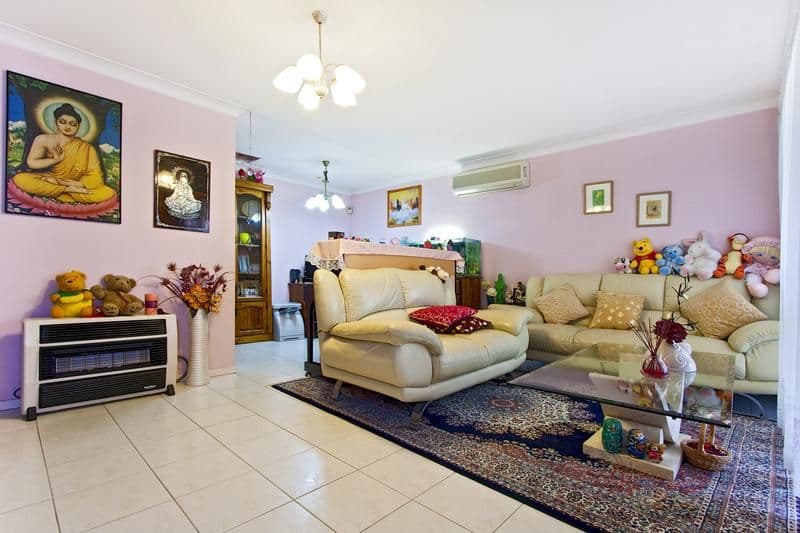 8 Gove Avenue, GREEN VALLEY NSW 2168, Green Valley - Thumbnail 3