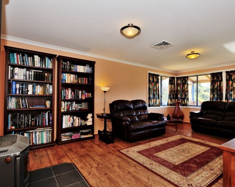 300 Ashmere Drive, BULLSBROOK WA 6084, Bullsbrook - Thumbnail 7