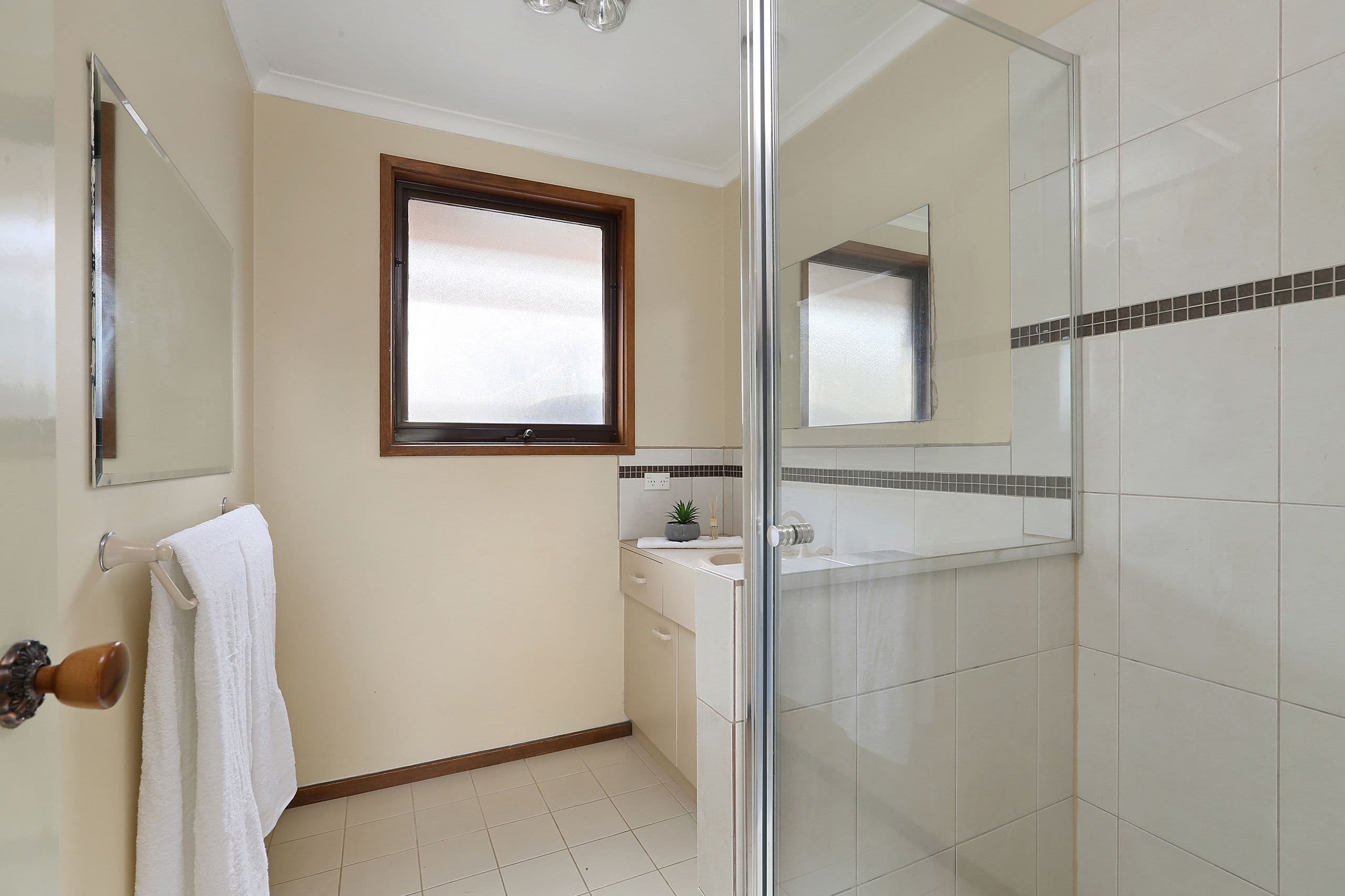 42 Learmouth Street, Belmont VIC 3216, Belmont - Thumbnail 8