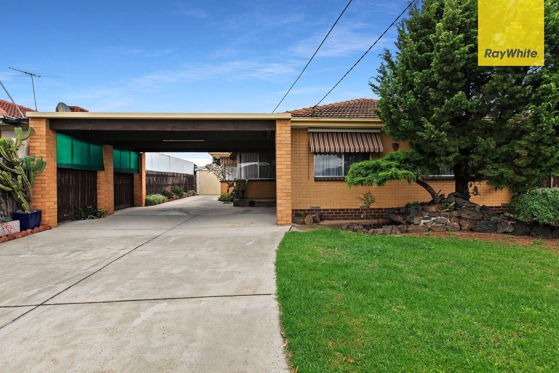 19 Amelia Avenue, Deer Park VIC 3023, Deer Park - Thumbnail 2