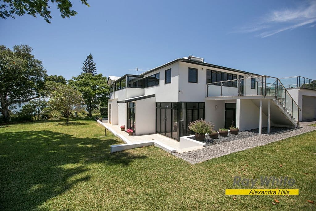 22 Wilson Esplanade, REDLAND BAY QLD 4165, Redland Bay - Thumbnail 2