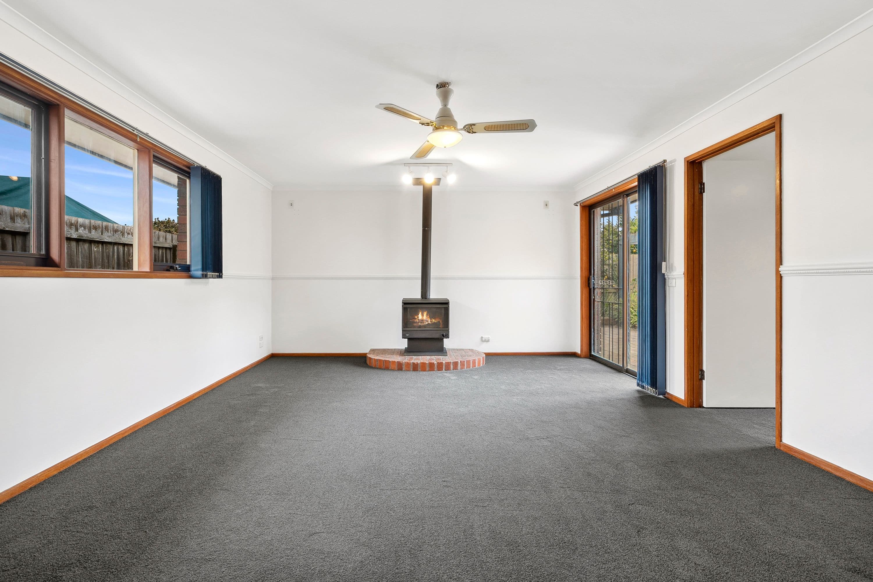 8 Mark Street, Lara VIC 3212, Lara - Thumbnail 2