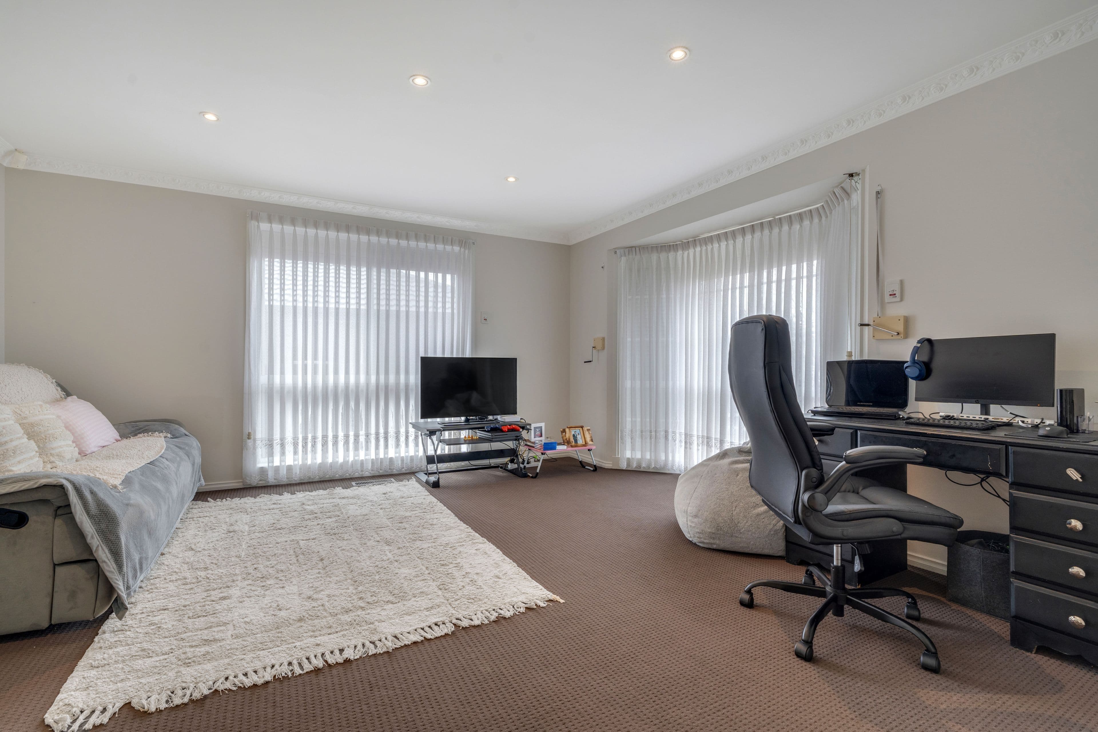 1445 Pascoe Vale Road, Meadow Heights VIC 3048, Meadow Heights - Thumbnail 2