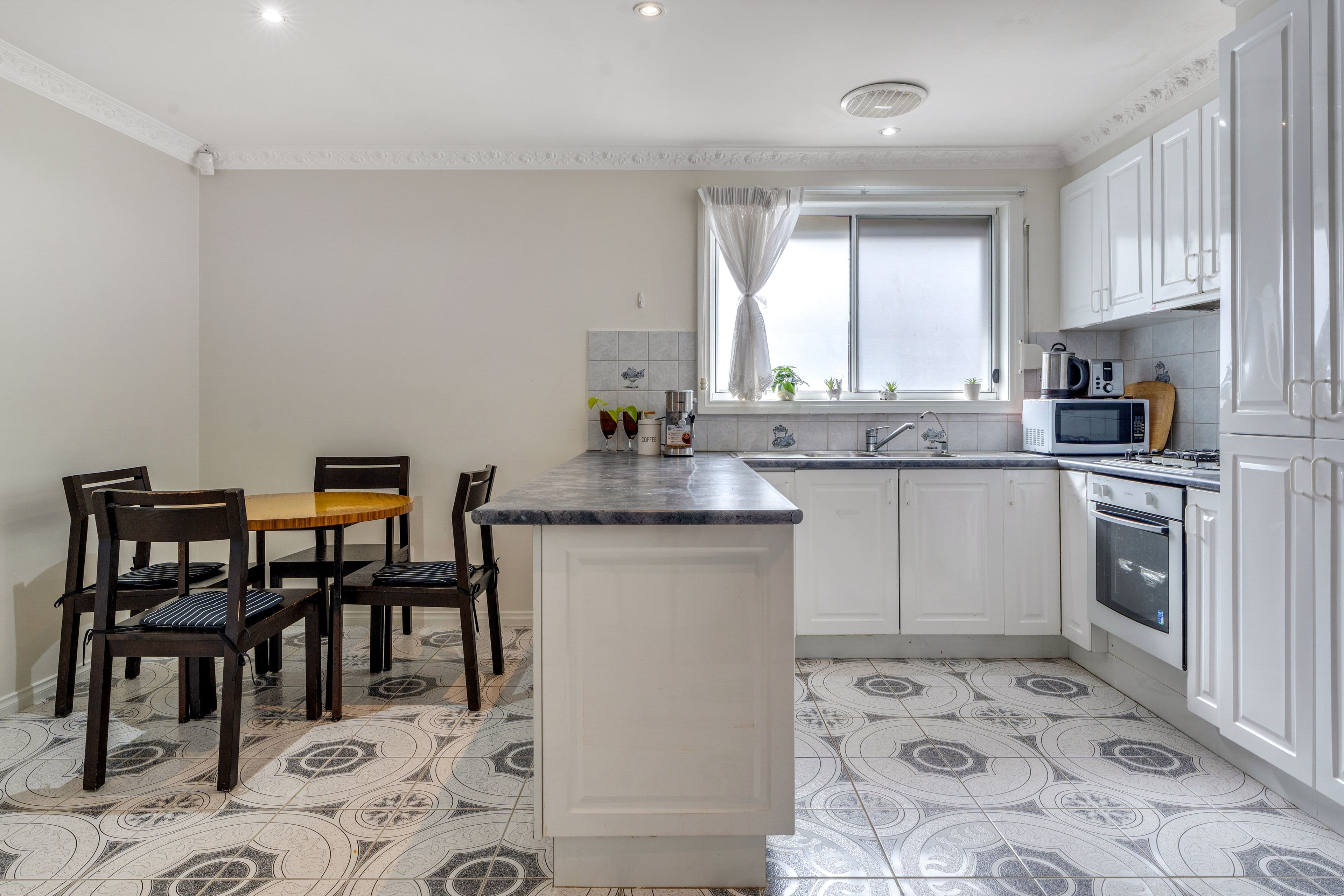 1445 Pascoe Vale Road, Meadow Heights VIC 3048, Meadow Heights - Thumbnail 5