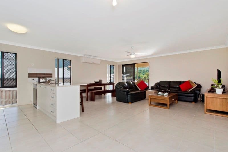 19 Heatherdale Drive, UPPER COOMERA QLD 4209, Upper Coomera - Thumbnail 6