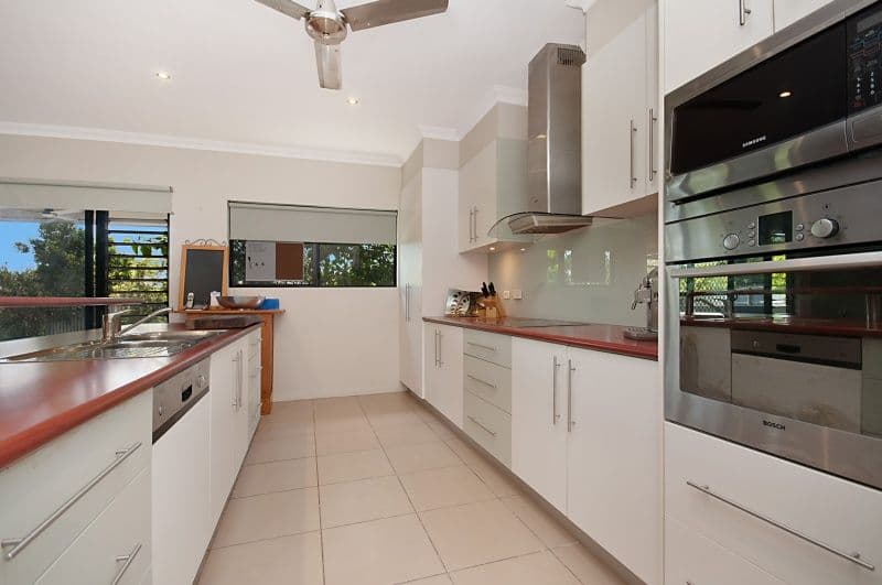 52 Woodwark Drive, BUSHLAND BEACH QLD 4818, Bushland Beach - Thumbnail 4