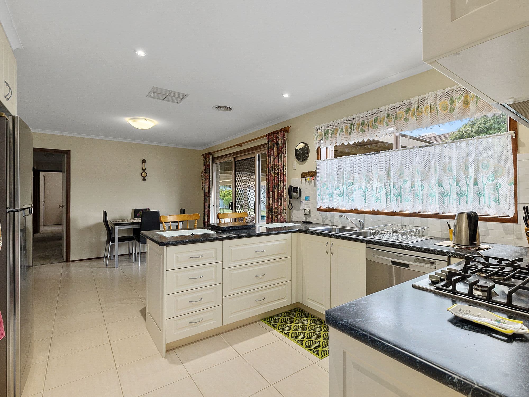 32 O'Sullivan Road, Seymour VIC 3660, Seymour - Thumbnail 4