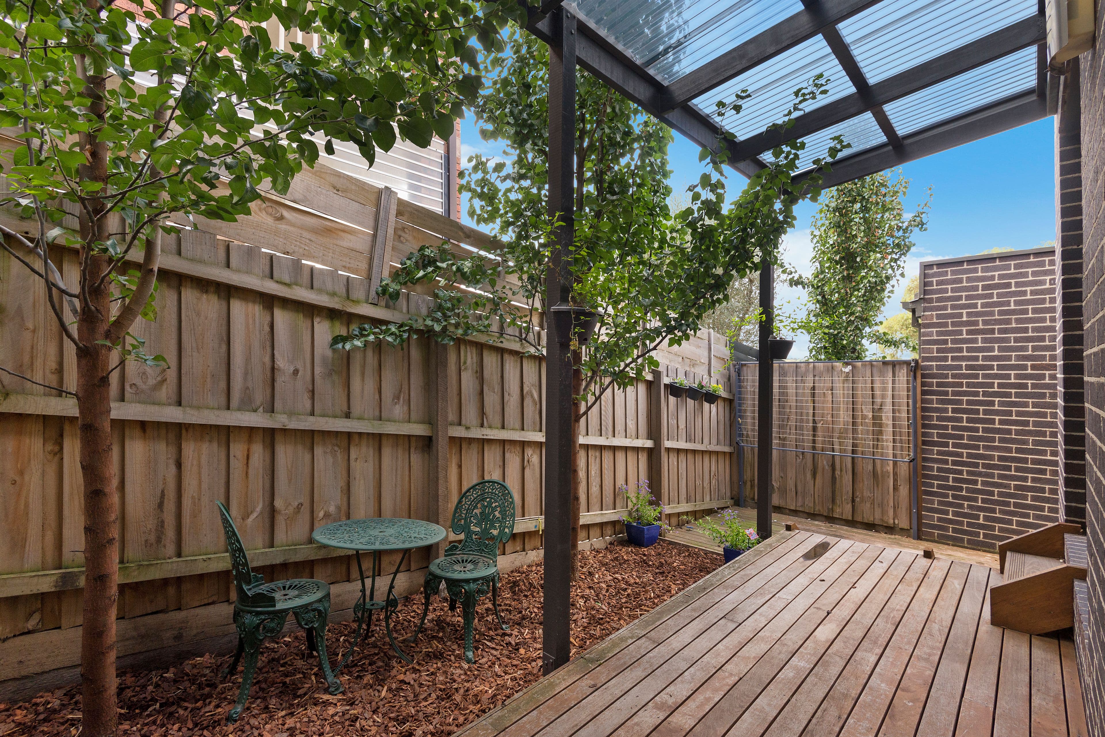 96 Darebin Boulevard, Reservoir VIC 3073, Reservoir - Thumbnail 8