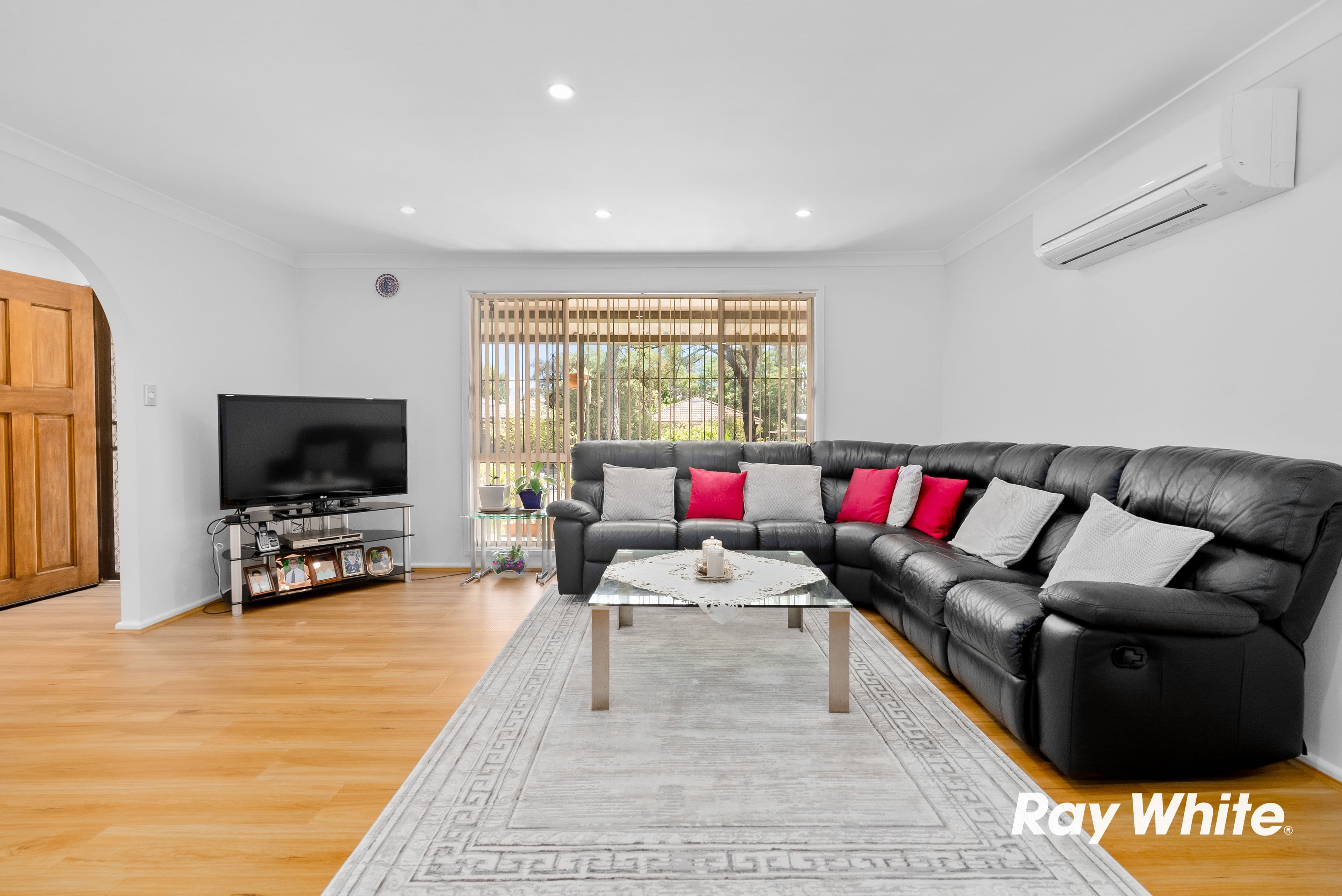 4 Sycamore Crescent, Quakers Hill NSW 2763, Quakers Hill - Thumbnail 2