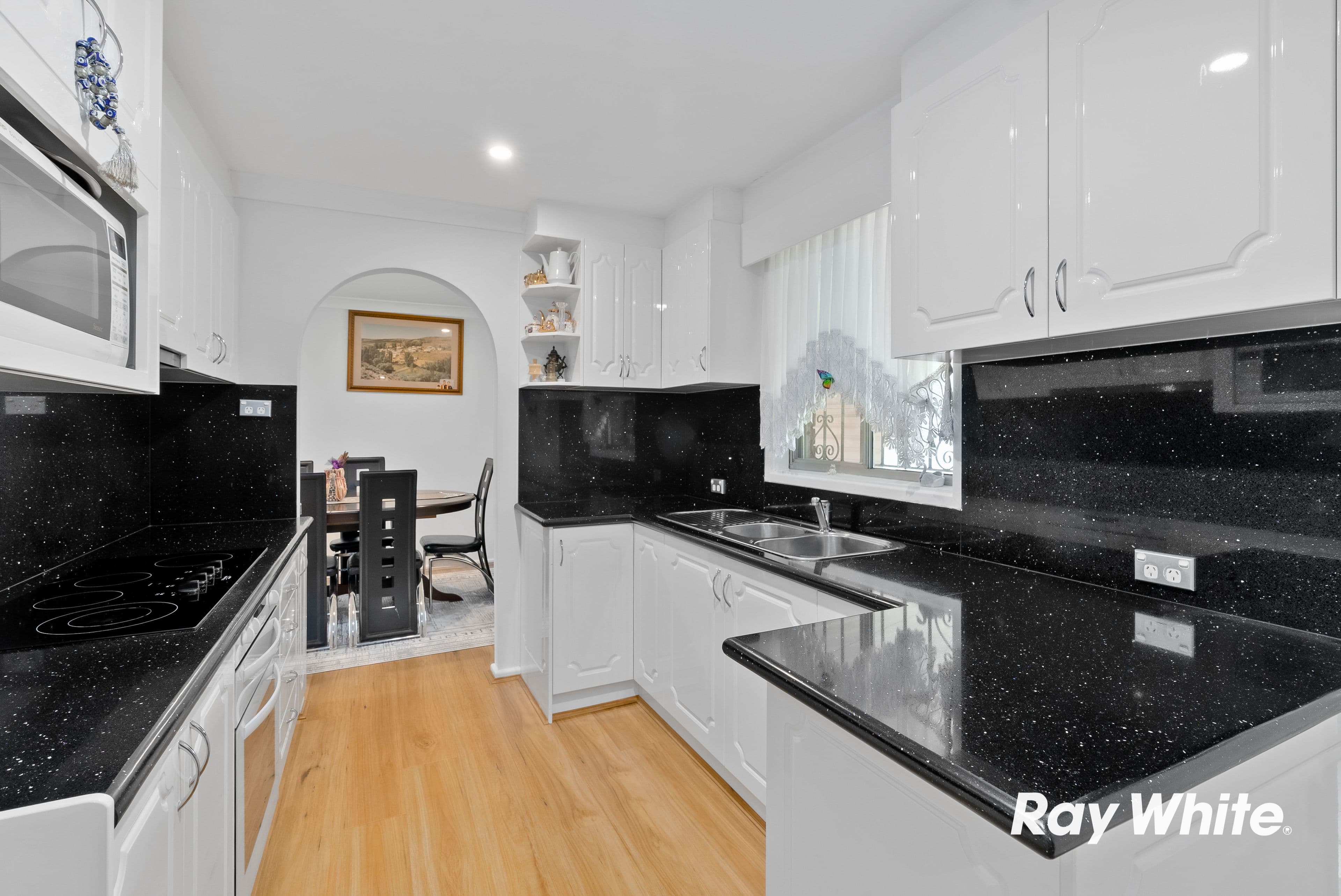 4 Sycamore Crescent, Quakers Hill NSW 2763, Quakers Hill - Thumbnail 4
