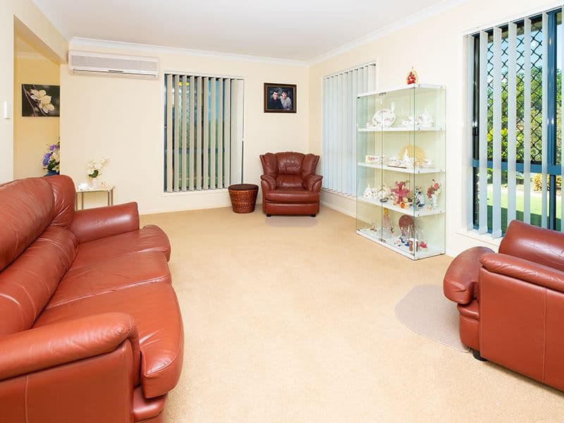 9 Wiltshire Street, Heritage Park QLD 4118, Heritage Park - Thumbnail 2