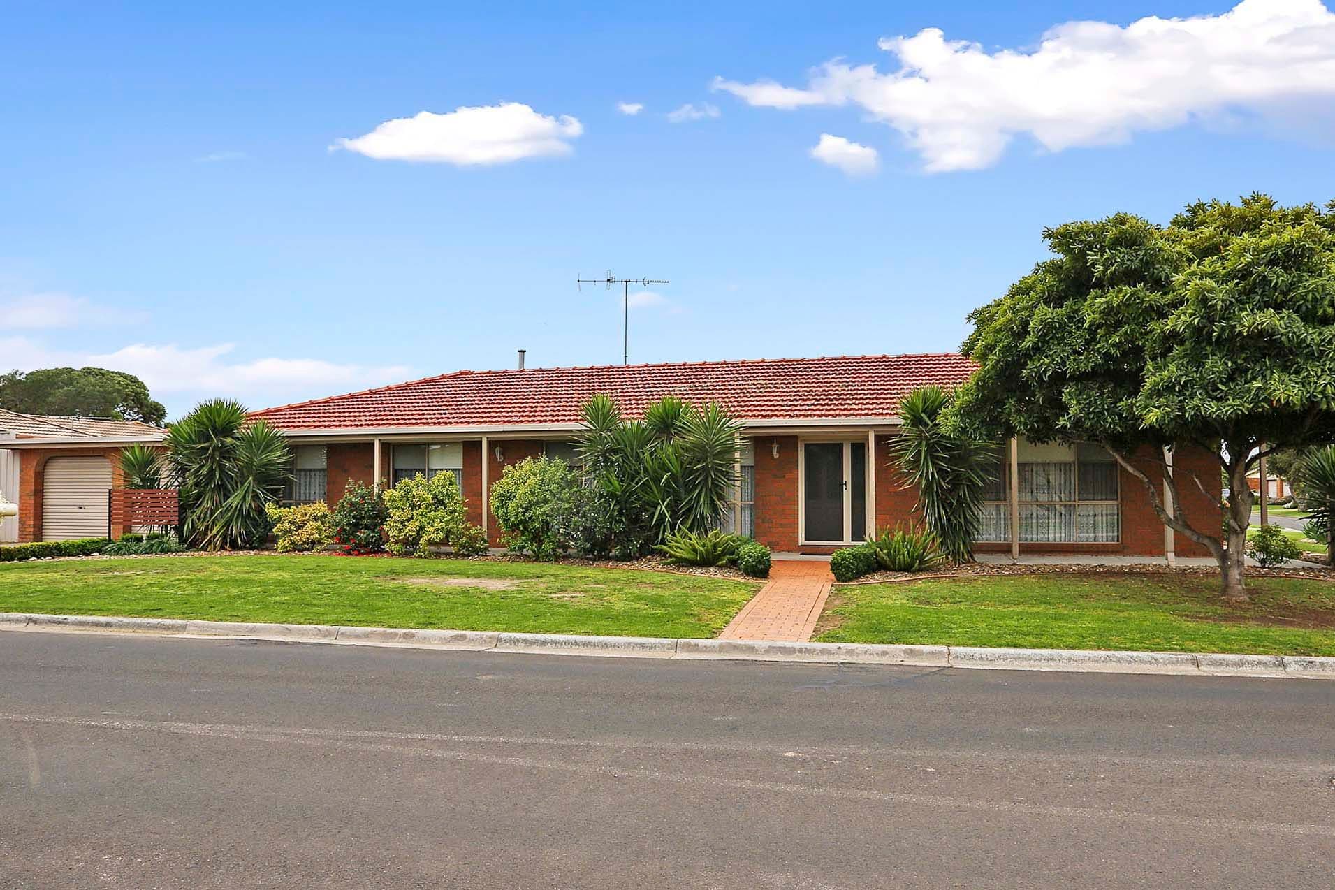 1 Michelle Court, Lara VIC 3212, Lara - Image 1