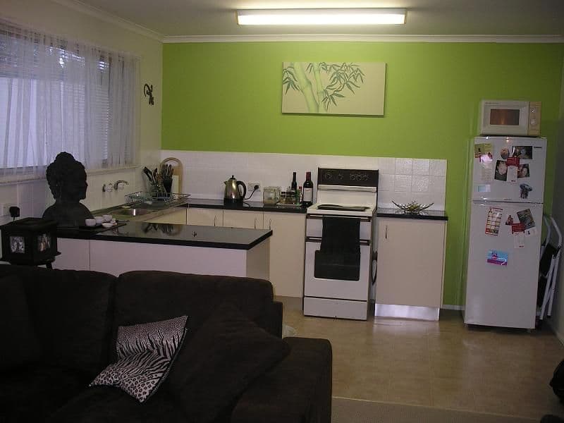 8a Short Street, WOODY POINT QLD 4019, Woody Point - Thumbnail 3