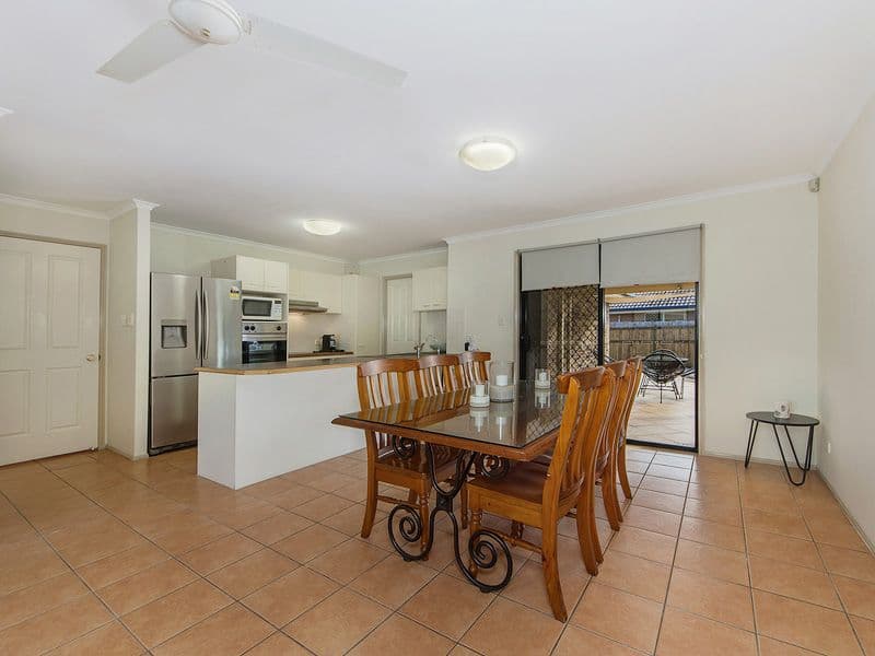 17 Blueash Crescent, Oxenford QLD 4210, Oxenford - Thumbnail 5