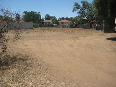 17 Calga Street, COONAMBLE NSW 2829, Coonamble - Thumbnail 2