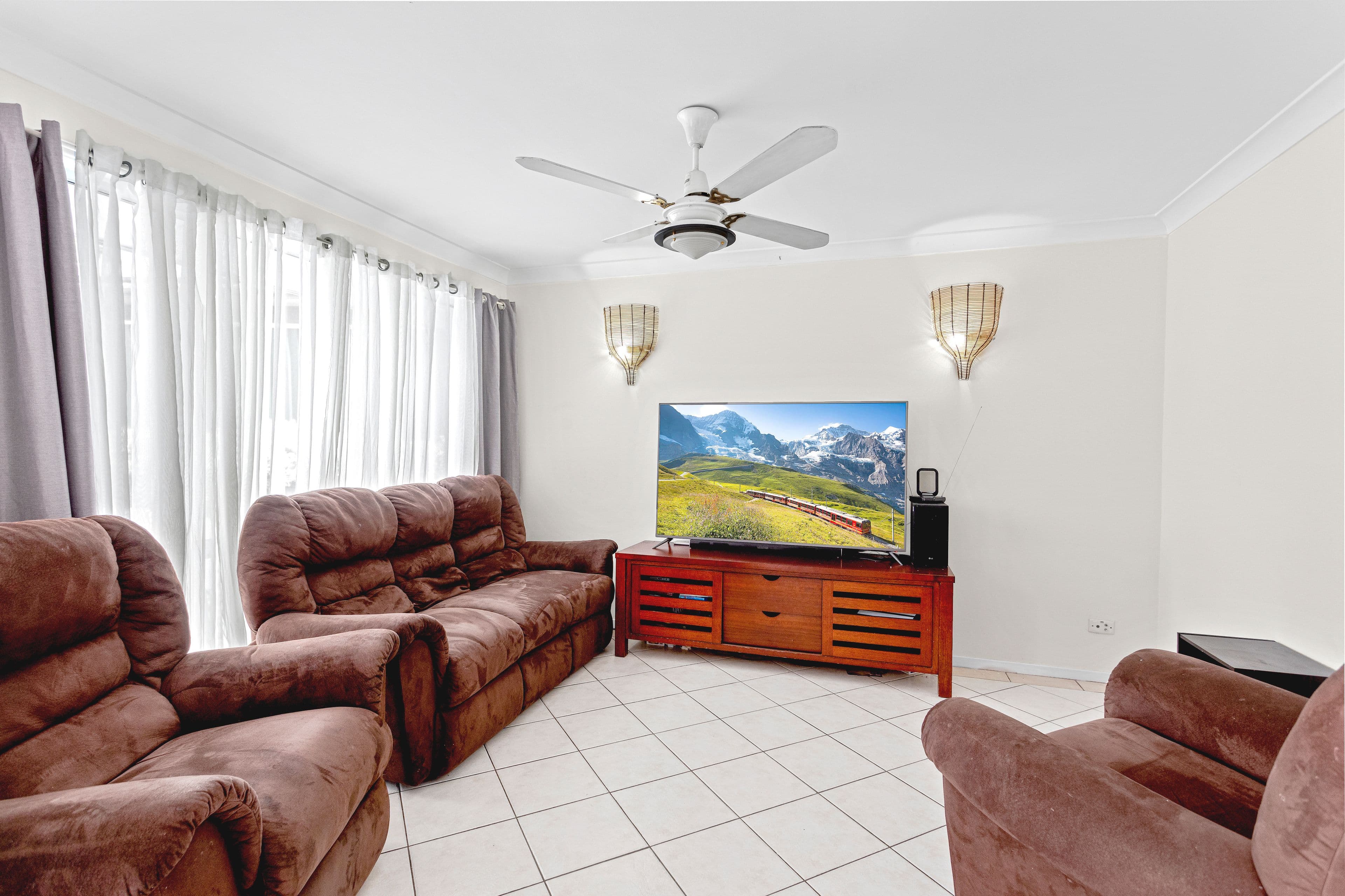 25 Macleay Place, Albion Park NSW 2527, Albion Park - Thumbnail 4