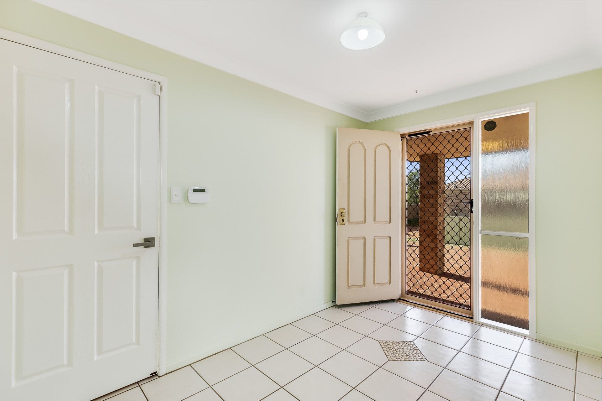 31B Holberton Street, Rockville QLD 4350, Rockville - Thumbnail 3