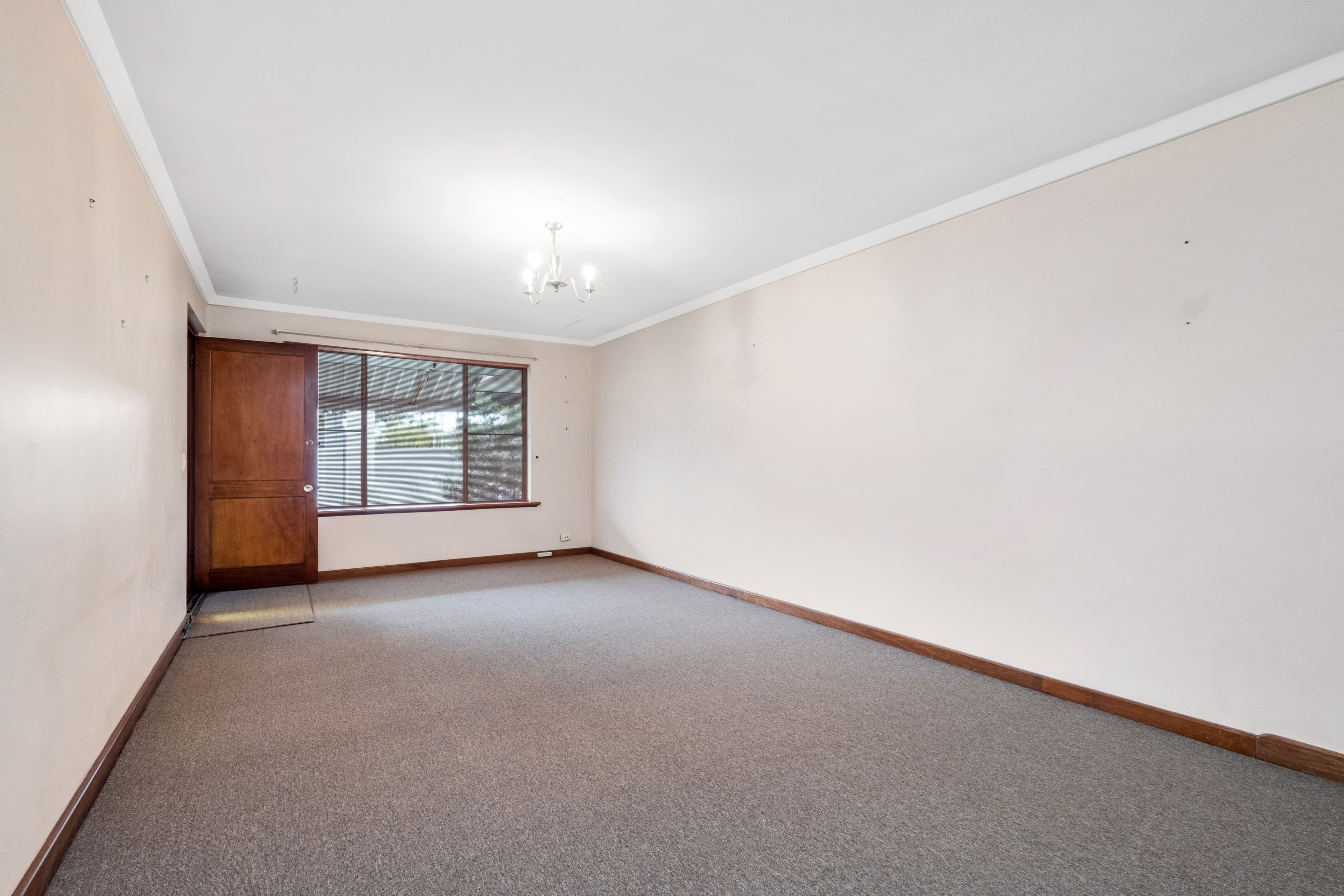 17 Anchorage Drive, Raby Bay QLD 4163, Cleveland - Thumbnail 5