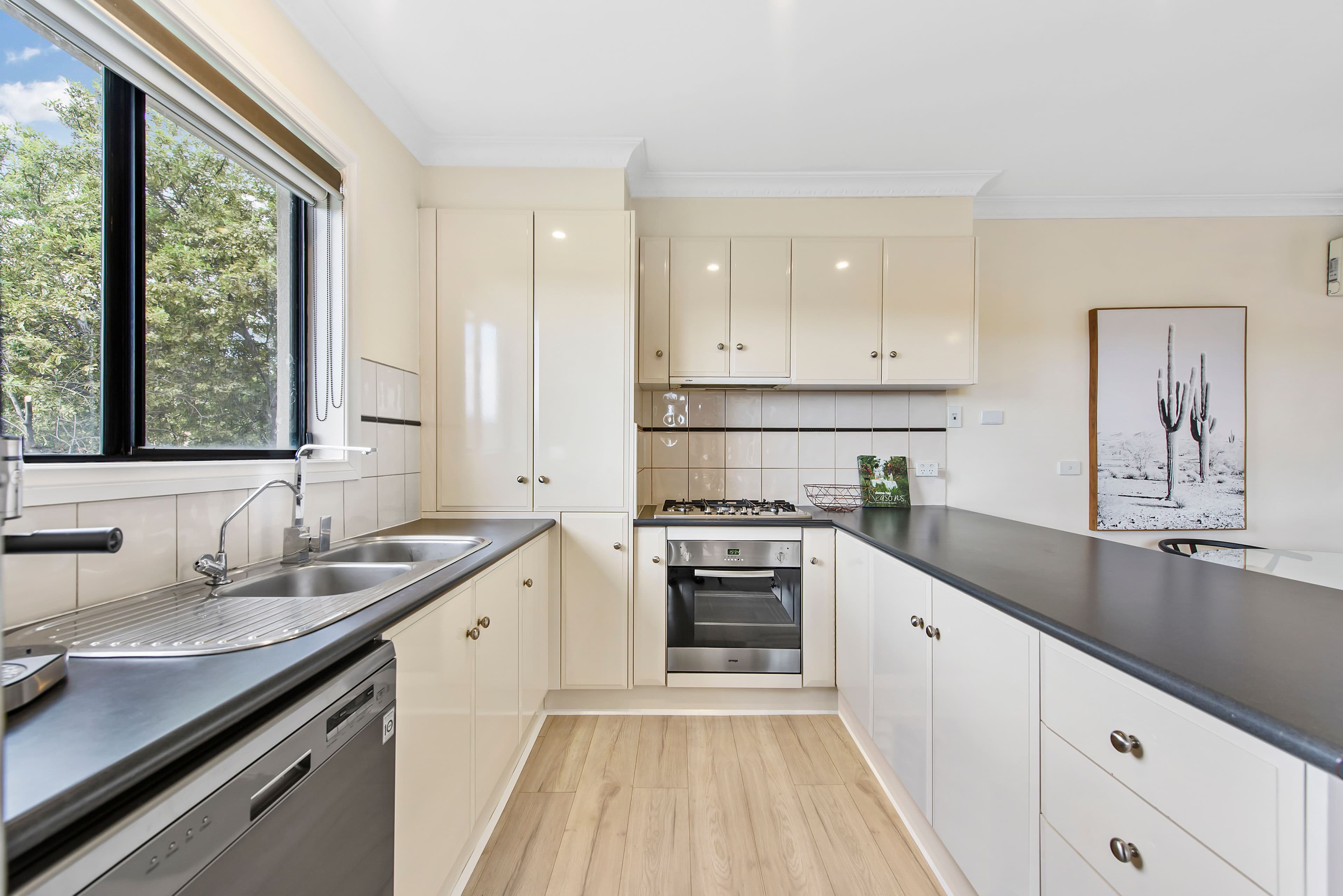 70-72 Coghlan Street, Niddrie VIC 3042, Niddrie - Thumbnail 4
