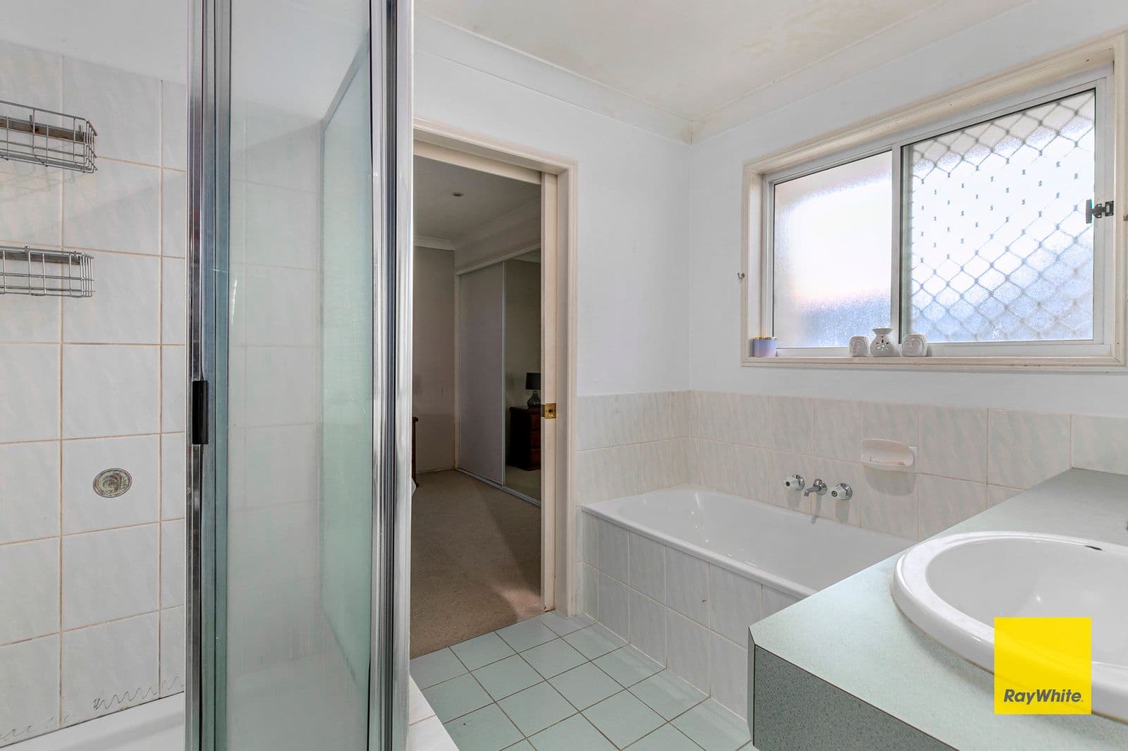16 Babamande Street, Redland Bay QLD 4165, Redland Bay - Thumbnail 4