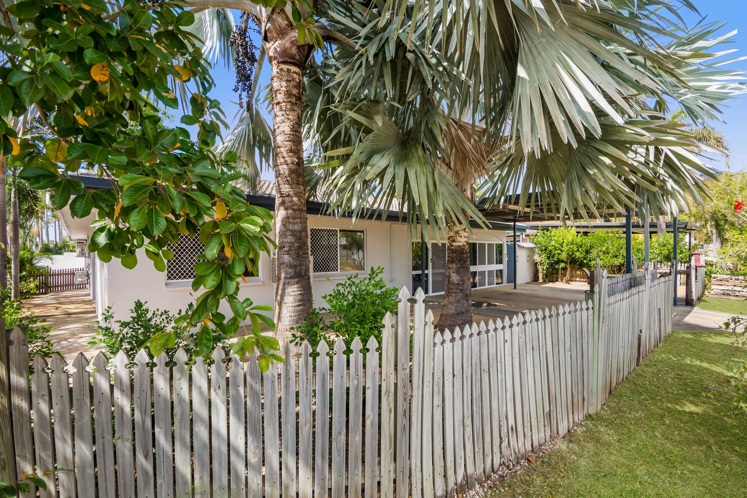 2 Wyuna Street, Annandale QLD 4814, Annandale - Thumbnail 2