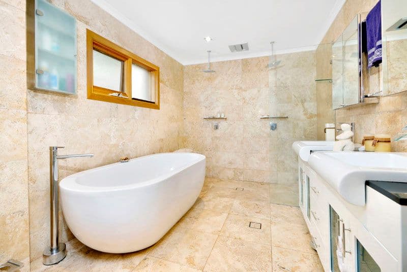 82 Prince Edward Park Road, WORONORA NSW 2232, Woronora - Thumbnail 5