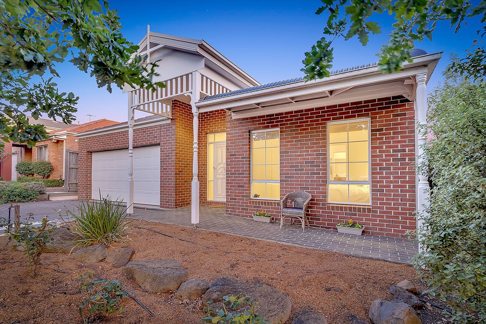 10 Oakville Place, Craigieburn VIC 3064, Craigieburn - Thumbnail 2