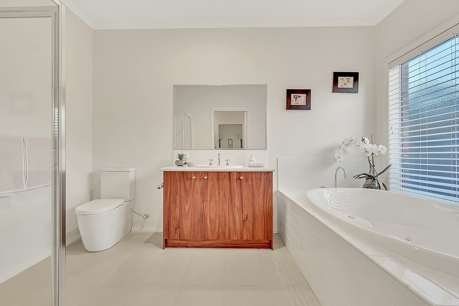 10 Oakville Place, Craigieburn VIC 3064, Craigieburn - Thumbnail 8