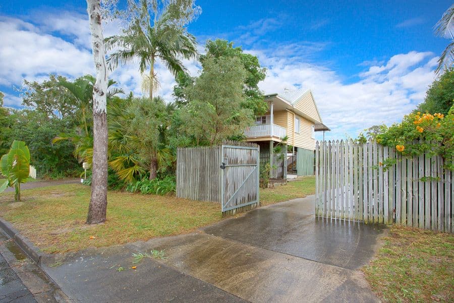 13 Dwyer Street, BEACHMERE QLD 4510, Beachmere - Thumbnail 7