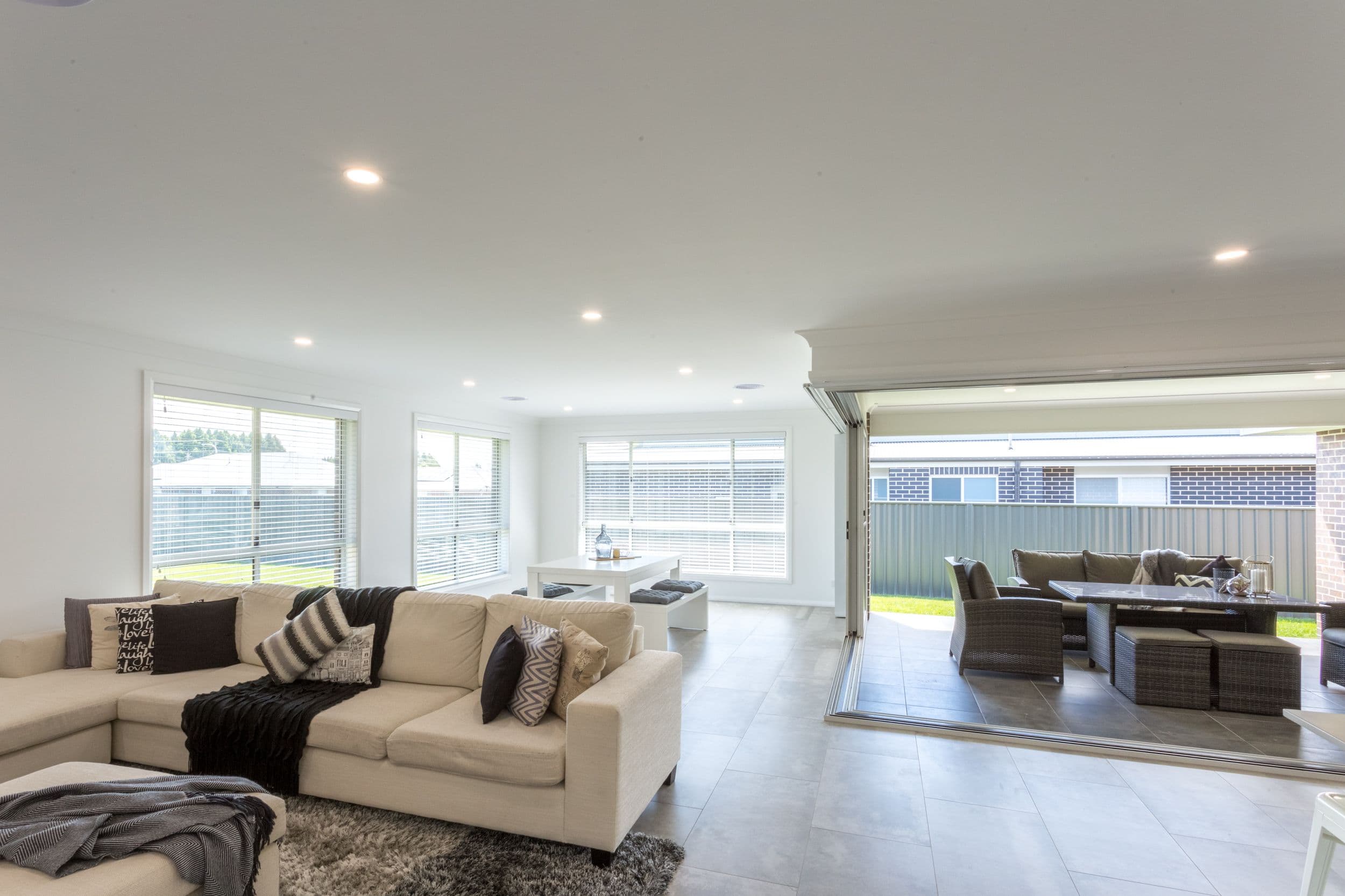 25 Gala Crescent, Orange - Thumbnail 3