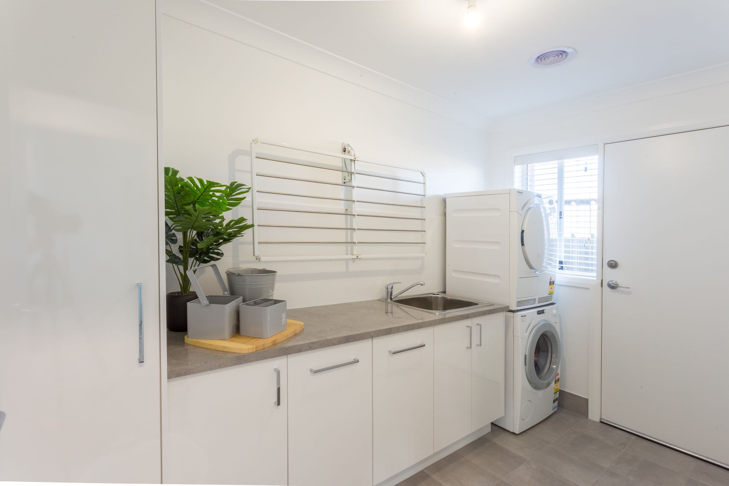 25 Gala Crescent, Orange - Thumbnail 5