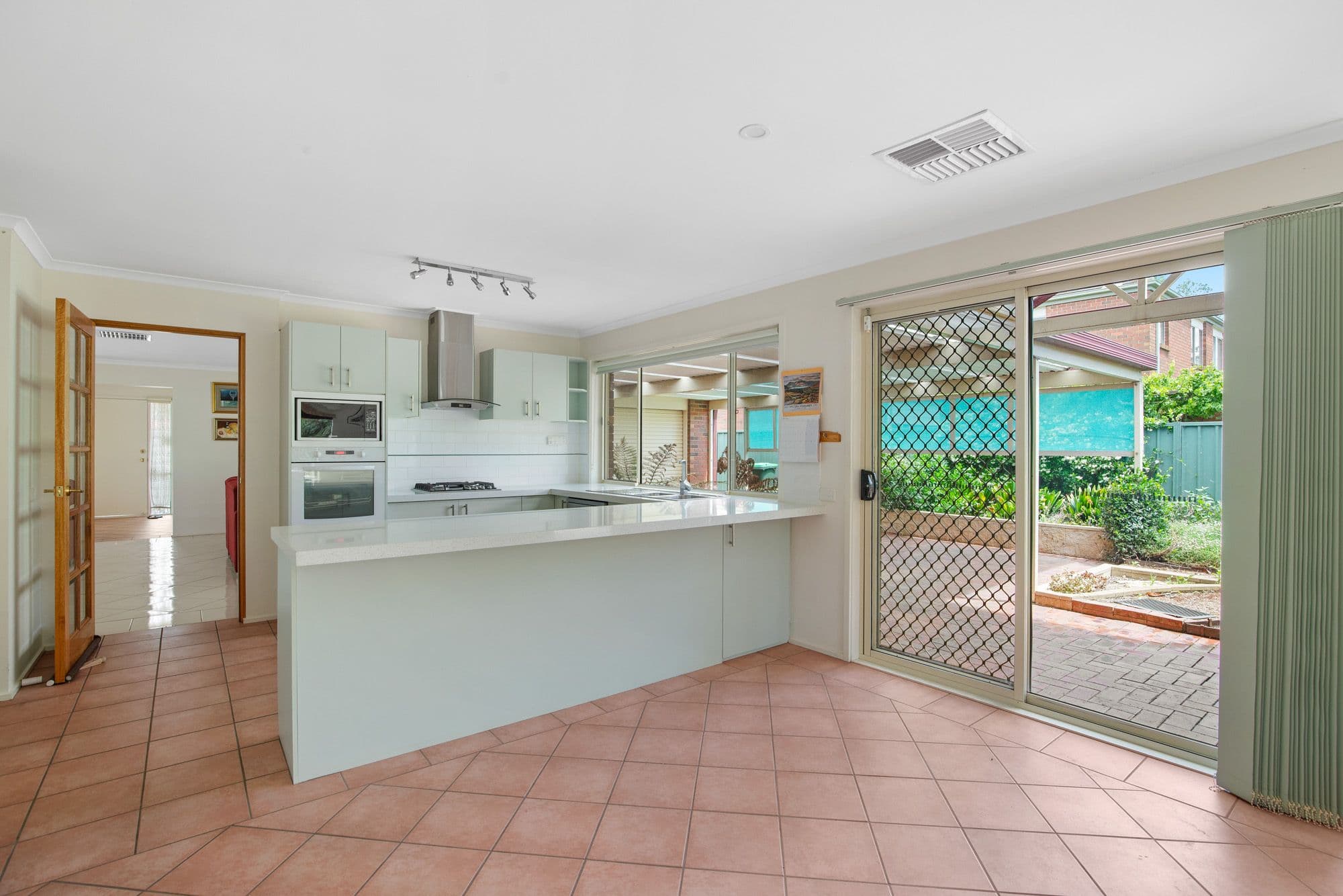 2 Birch Court, Wyndham Vale VIC 3024, Wyndham Vale - Thumbnail 3