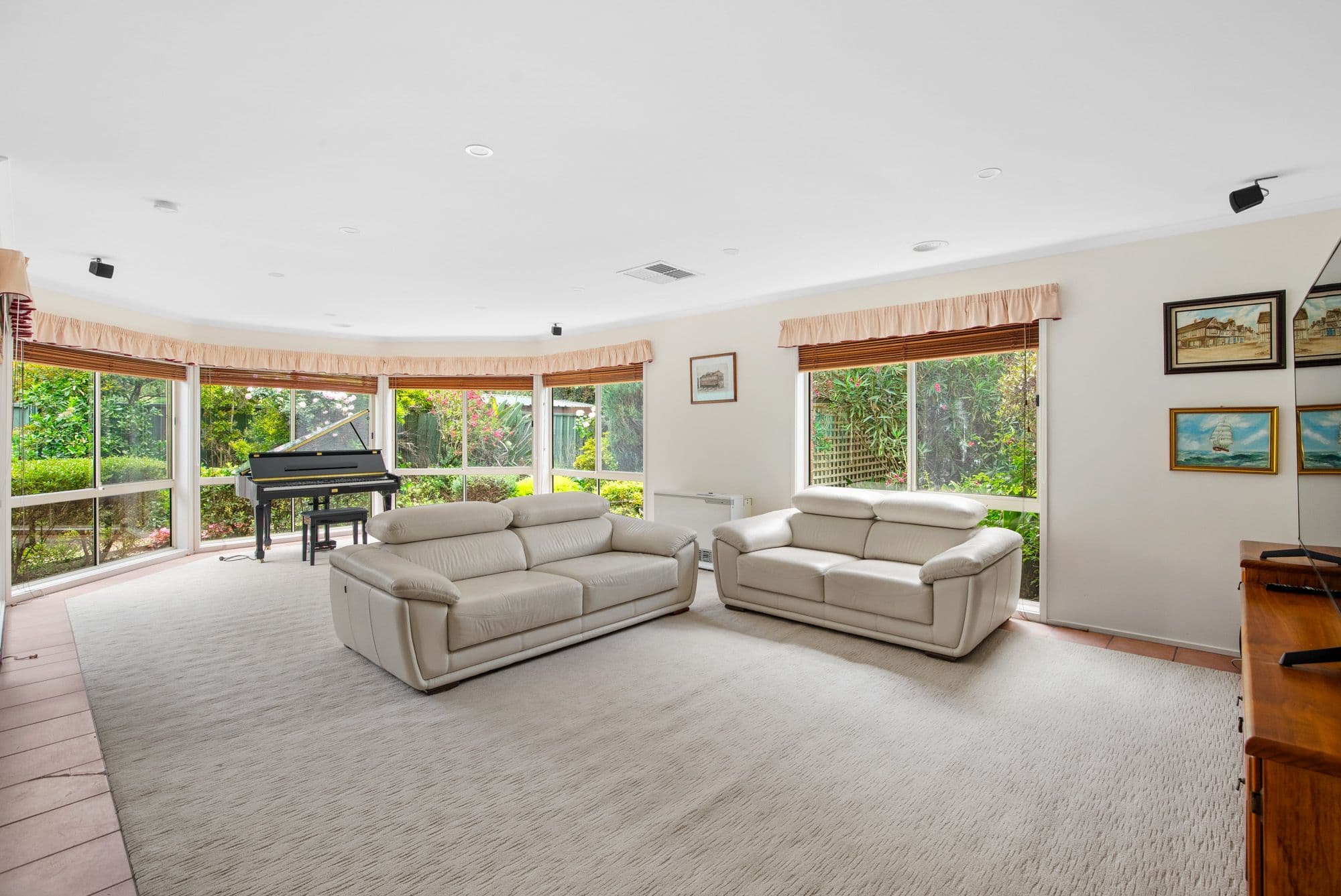 2 Birch Court, Wyndham Vale VIC 3024, Wyndham Vale - Thumbnail 5