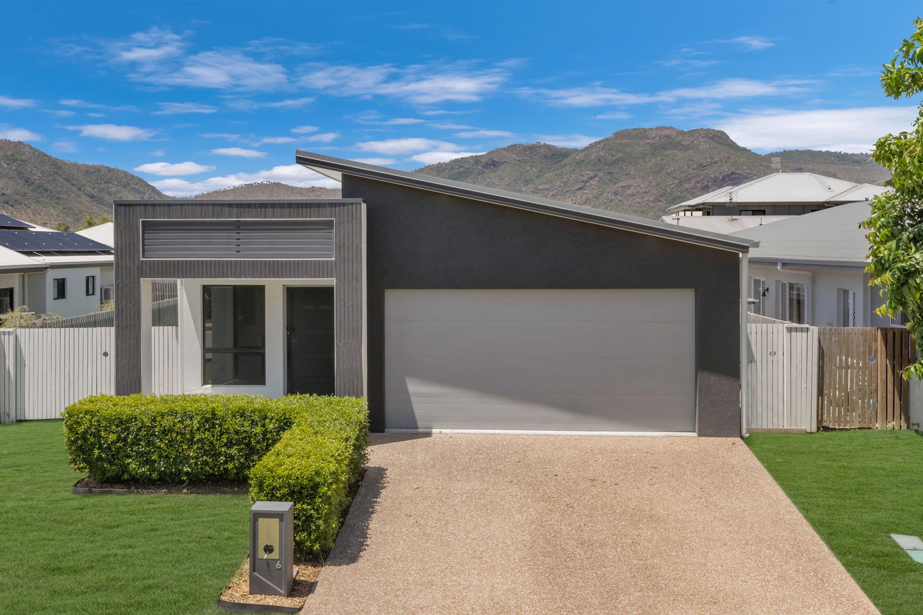 6 Resolution Street, Rasmussen QLD 4815, Rasmussen - Image 1