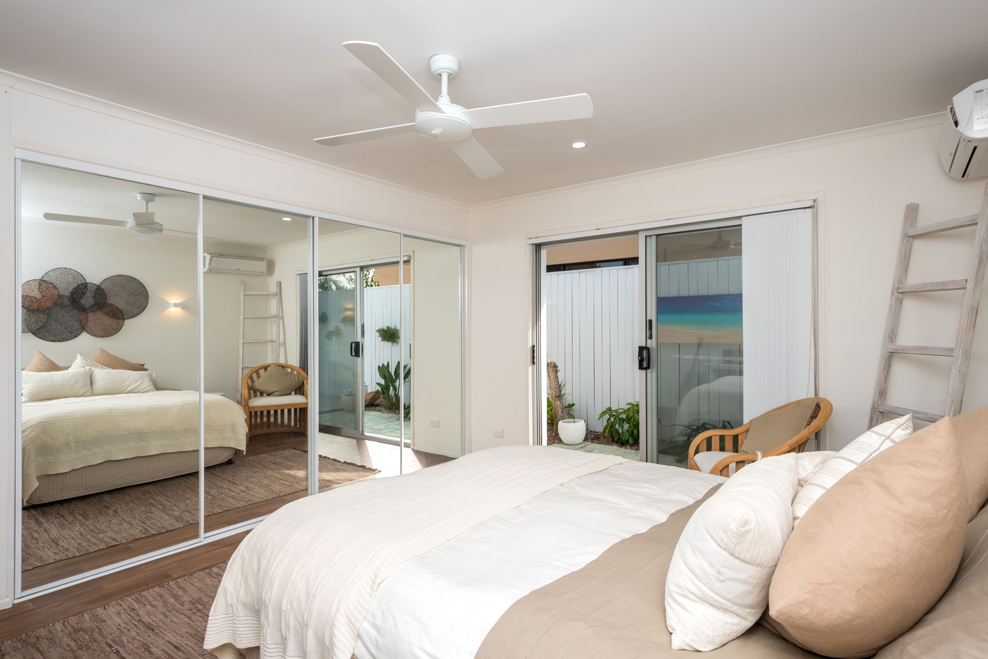 143 Bayview Street, Runaway Bay QLD 4216, Runaway Bay - Thumbnail 4