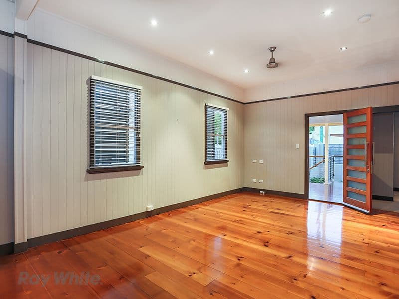 42 Myrtle Street, Grange QLD 4051, Grange - Thumbnail 3